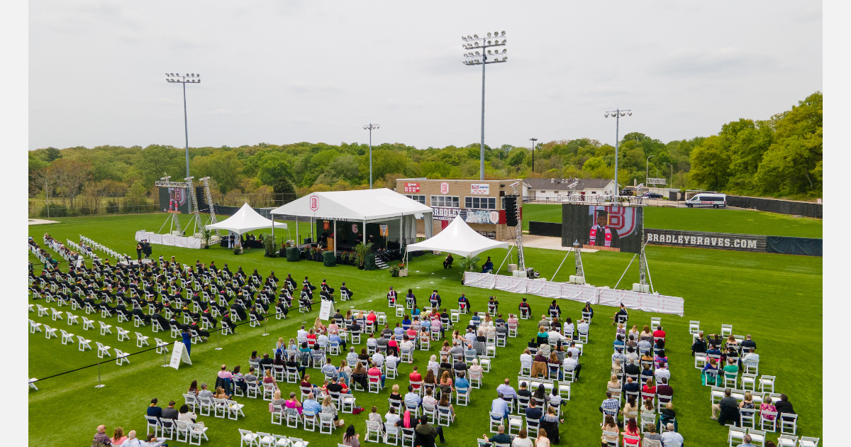 Commencement Bradley University